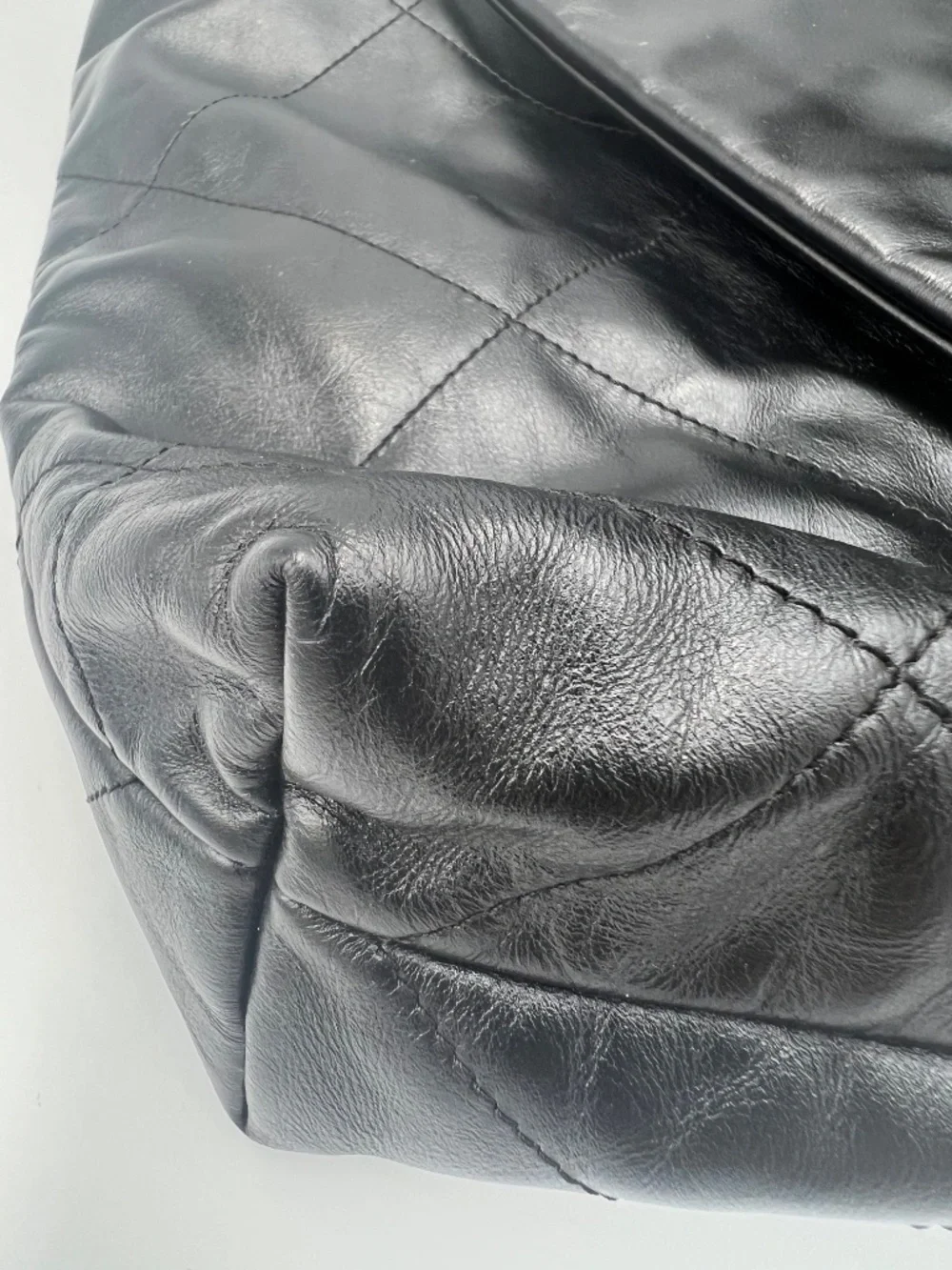 CHANEL Calfskin Quilted Chanel 22 Black